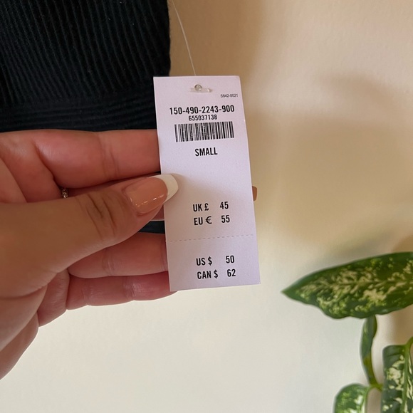 Abercrombie Top - Picture 2 of 3